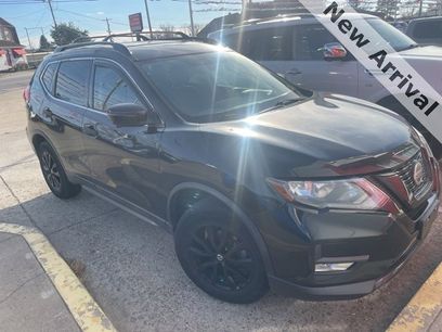 Used 2018 Nissan Rogue SV w/ Premium Package