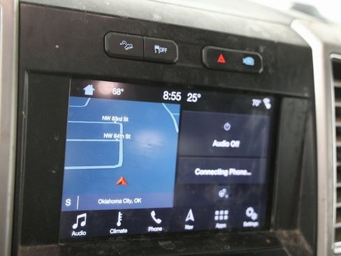 Used 2016 Ford F150 Platinum w/ Equipment Group 701A Luxury image 9