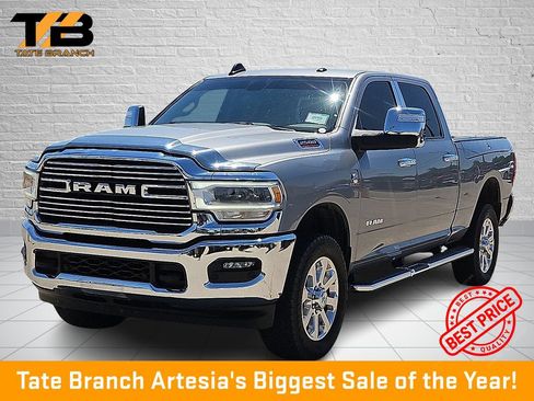 Used 2023 RAM 2500 Laramie AWD/4WD image 1