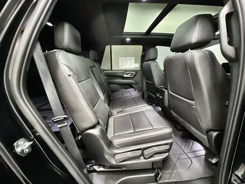 Certified 2022 Chevrolet Tahoe Z71 w/ Luxury Package AWD/4WD image 29