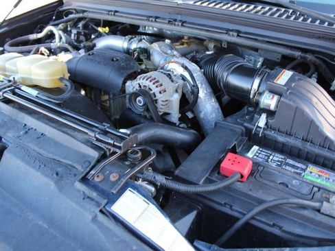 Used 2001 Ford F350 XLT image 10