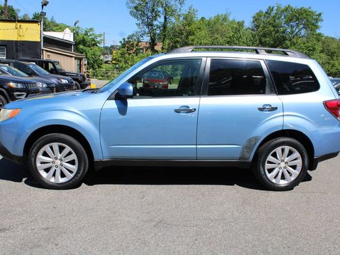 Used 2012 Subaru Forester 2.5X Limited AWD/4WD image 12