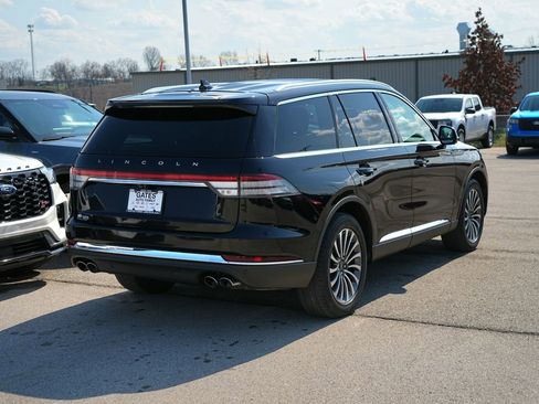 Used 2020 Lincoln Aviator Reserve AWD/4WD image 4