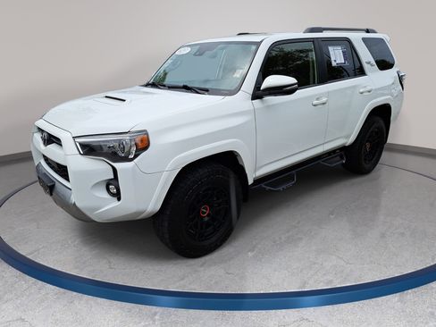 Used 2022 Toyota 4Runner TRD Off-Road Premium AWD/4WD image 1