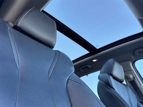 Certified 2023 Acura MDX FWD w/ Technology Package image 22