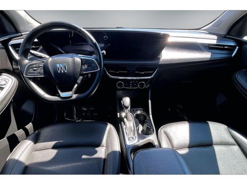 Used 2024 Buick Encore GX Sport Touring AWD/4WD image 7