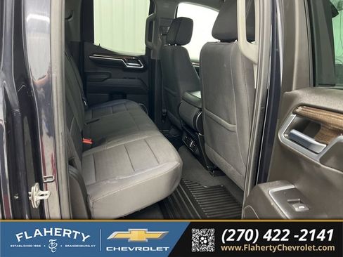 Used 2023 Chevrolet Silverado 1500 LT AWD/4WD image 13