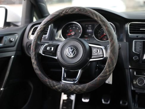 Used 2015 Volkswagen GTI S image 32