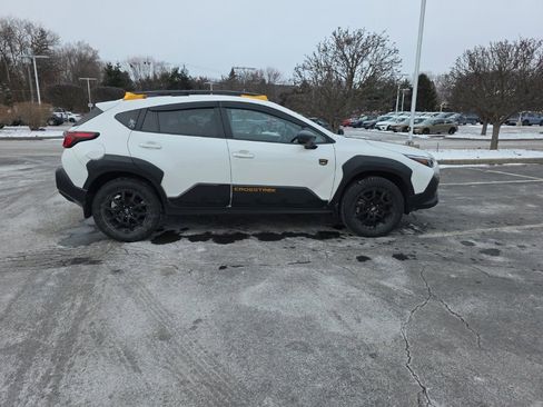 Used 2025 Subaru Crosstrek 2.5i Wilderness image 9