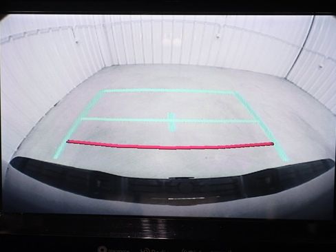 Used 2021 Toyota Tundra Platinum image 33