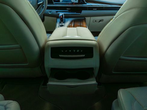 Used 2024 Cadillac Escalade Sport Platinum w/ LPO, ONYX Package AWD/4WD image 66