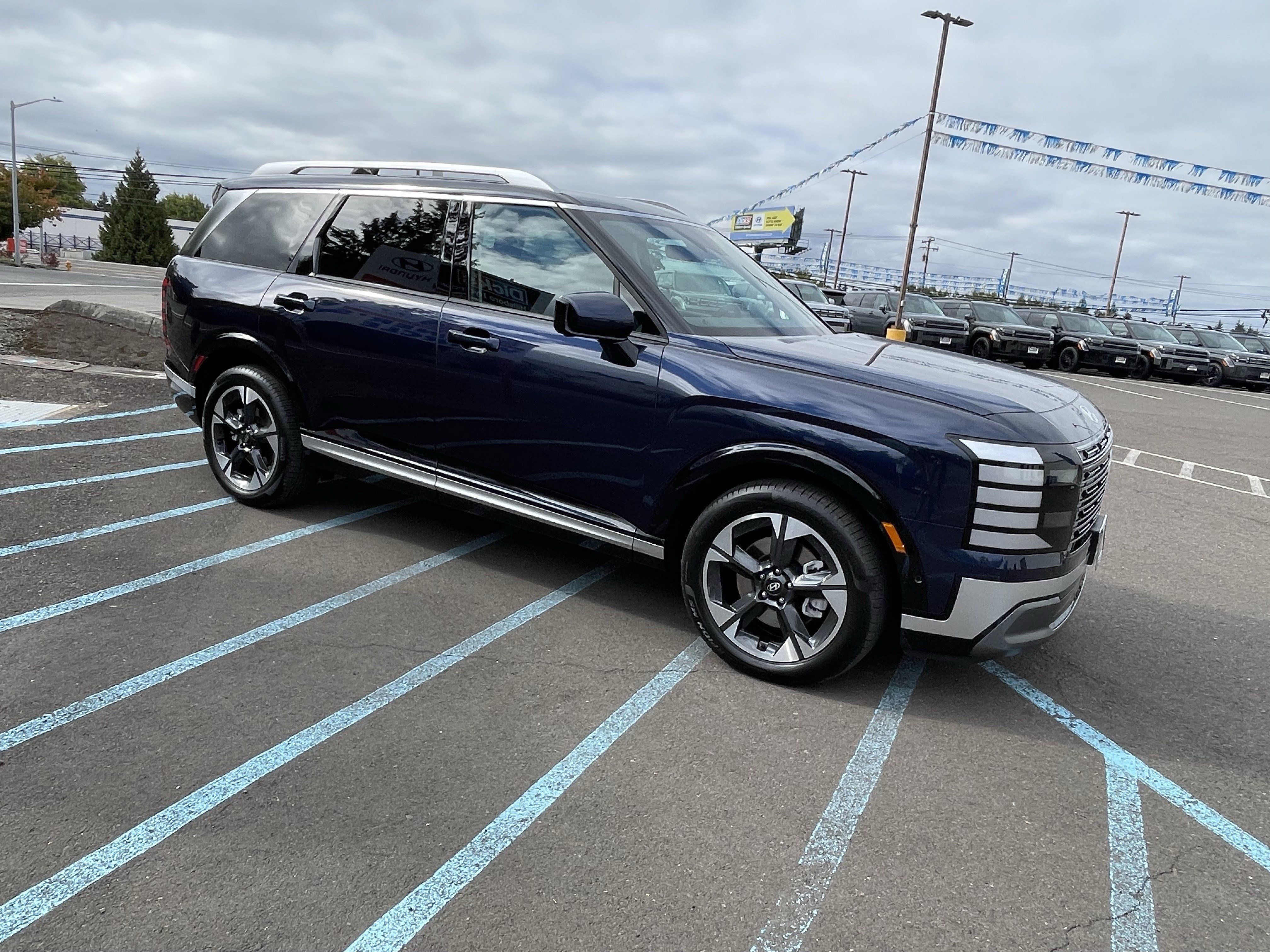 Certified 2026 Hyundai Palisade Limited AWD/4WD image 7