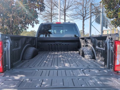 Used 2025 Ford F250 XLT w/ FX4 Off-Road Package image 30