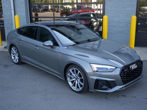 Used 2025 Audi A5 2.0T Premium Plus image 2