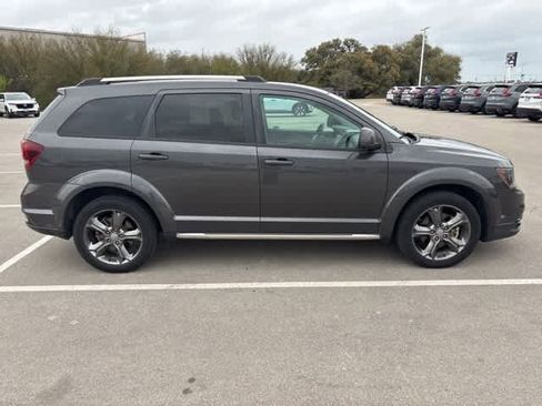 Used 2015 Dodge Journey Crossroad w/ Flexible Seating Group image 6