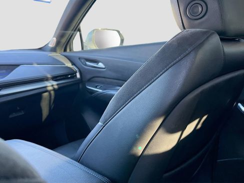 Used 2024 Cadillac XT4 Sport image 23