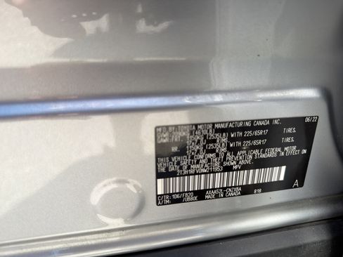 Certified 2022 Toyota RAV4 LE FWD image 32