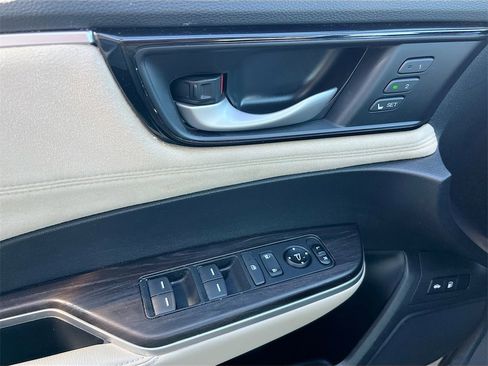 Used 2019 Honda Clarity Touring image 18