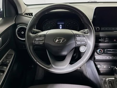 Used 2023 Hyundai Kona SEL w/ Convenience Package AWD/4WD image 16