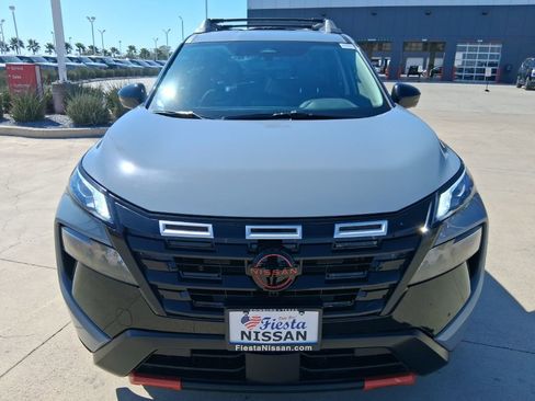 New 2026 Nissan Rogue SV w/ Rock Creek Premium Package AWD/4WD image 2