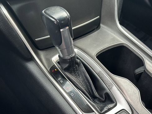 Used 2019 Honda Accord Sport image 19