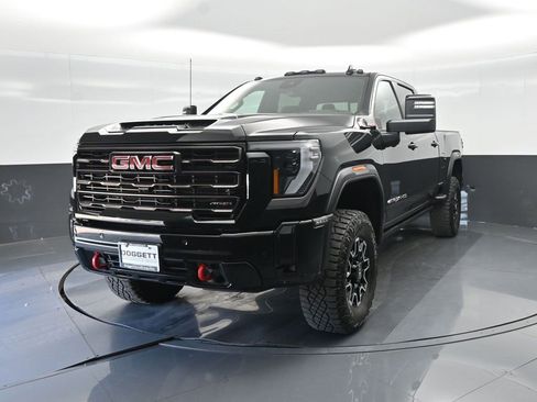 Used 2025 GMC Sierra 2500 AT4X image 11