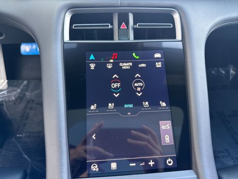 New 2026 Porsche Taycan 4S image 24