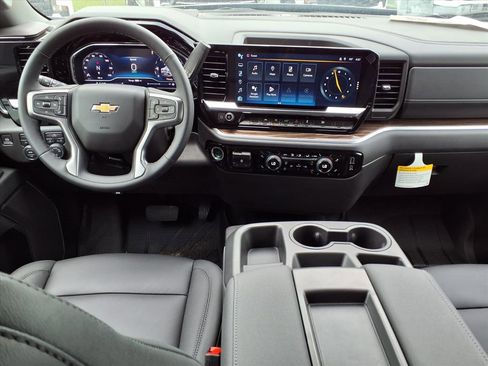 New 2025 Chevrolet Silverado 1500 LT w/ All Star Edition Plus image 9