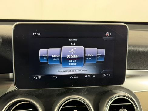 Used 2018 Mercedes-Benz GLC 300 image 25