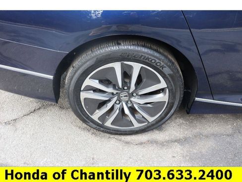 Used 2019 Honda Accord EX image 31