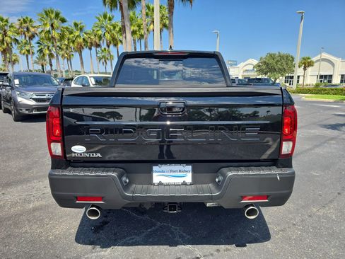 Used 2025 Honda Ridgeline RTL image 5