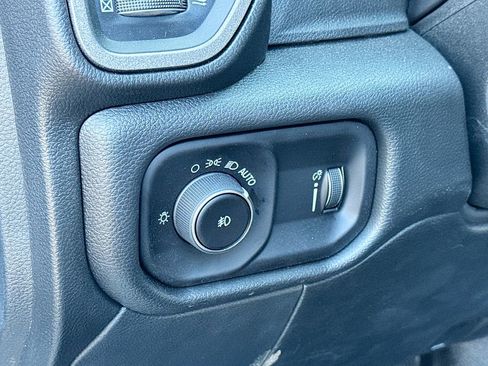 New 2026 RAM 5500 Tradesman w/ Chrome Appearance Group image 9