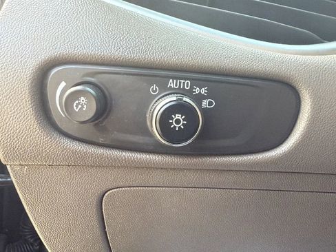 Used 2020 Chevrolet Malibu LS w/ Driver Confidence Package II image 19