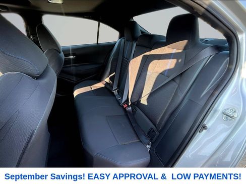 Used 2021 Toyota Corolla SE w/ SE Premium Package FWD image 21