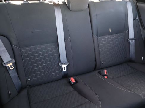 Used 2022 Nissan Kicks S image 18