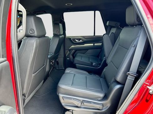 Used 2023 Chevrolet Tahoe LT w/ Luxury Package RWD image 21