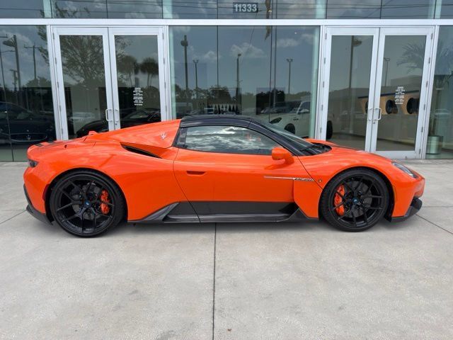 Used 2023 Maserati MC20 Spyder RWD image 17