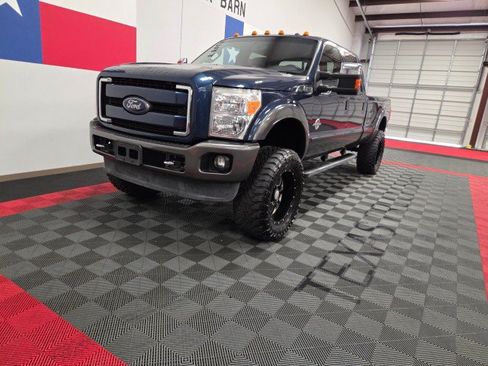 Used 2015 Ford F250 Lariat w/ Chrome Package AWD/4WD image 3