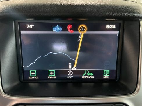Used 2015 Chevrolet Suburban LTZ AWD/4WD image 14