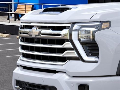 New 2026 Chevrolet Silverado 2500 High Country w/ High Country Premium Package AWD/4WD image 13