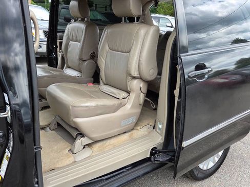 Used 2008 Toyota Sienna AWD image 26