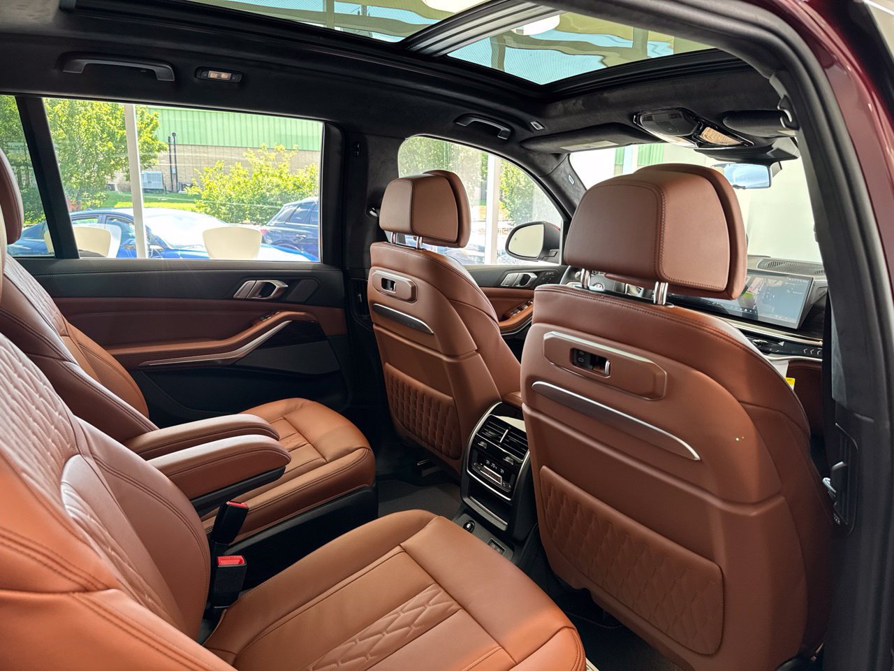 New 2027 BMW X7 xDrive40i w/ Executive Package AWD/4WD image 47