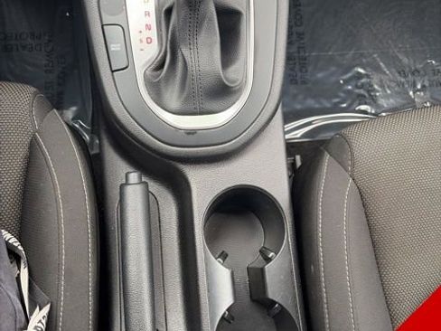 Used 2023 Kia Forte LXS image 23