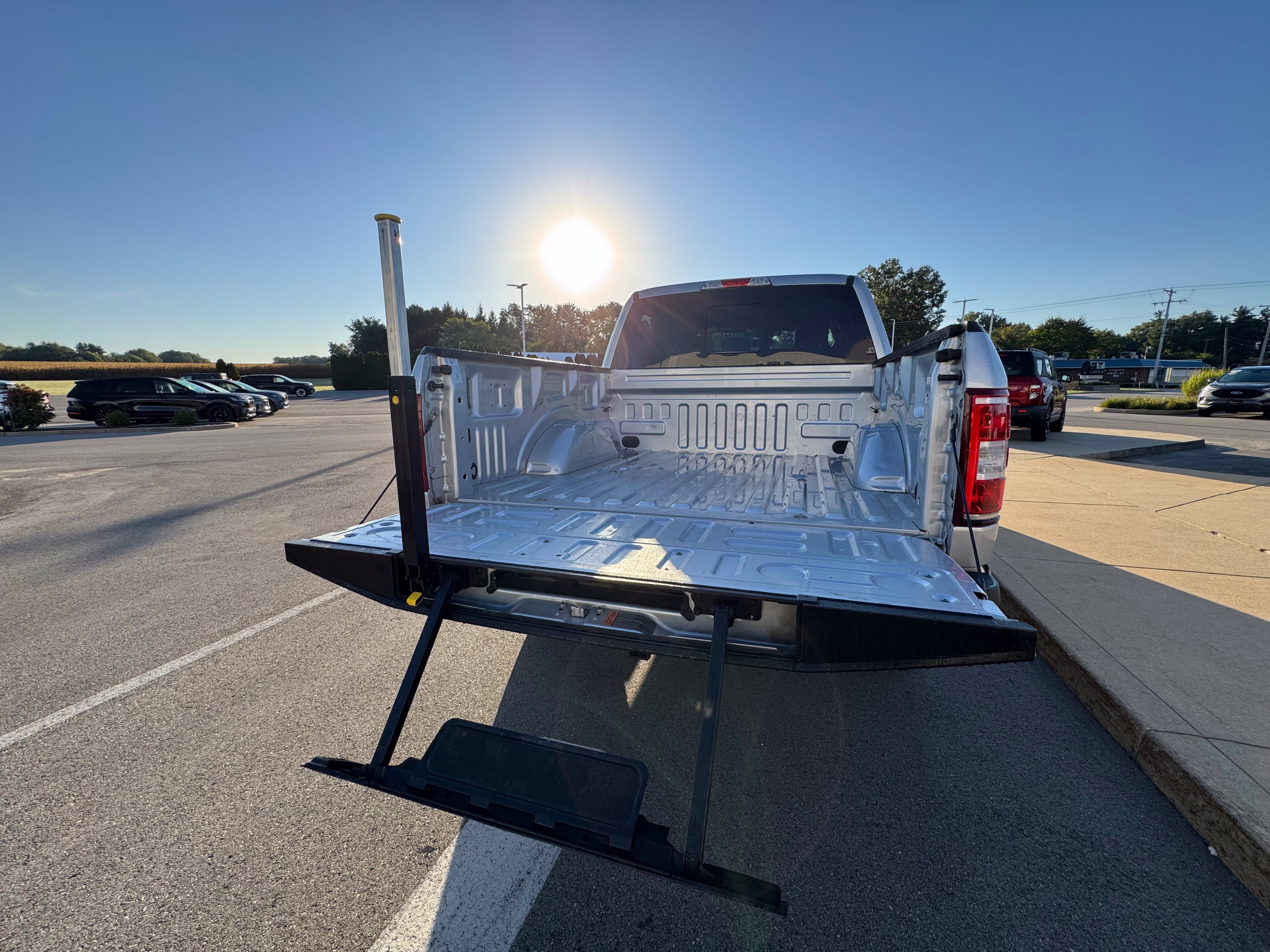 Used 2019 Ford F150 XLT w/ Equipment Group 302A Luxury AWD/4WD image 24