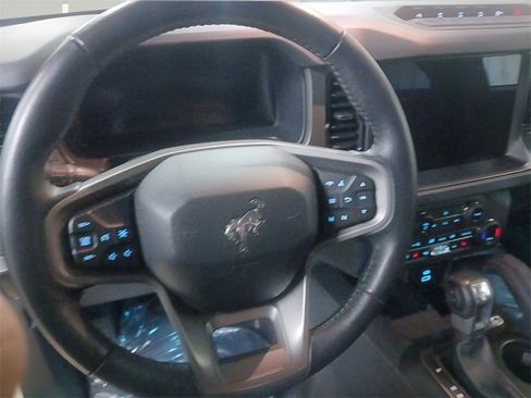 Certified 2025 Ford Bronco Badlands image 14