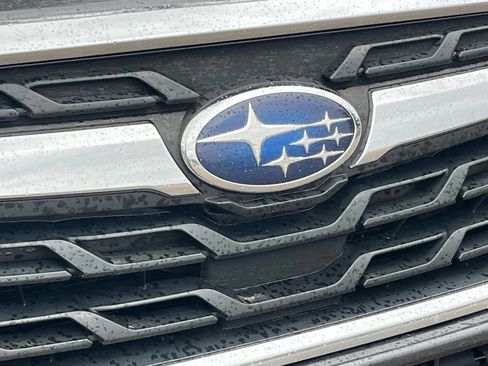 Used 2017 Subaru Forester 2.5i w/ Alloy Wheel Package image 3