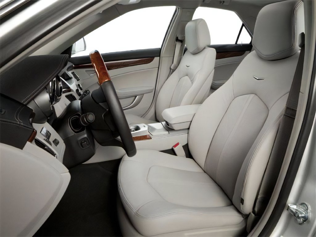 Used 2010 Cadillac CTS Premium AWD/4WD image 6