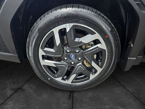 Certified 2025 Subaru Forester Limited image 14