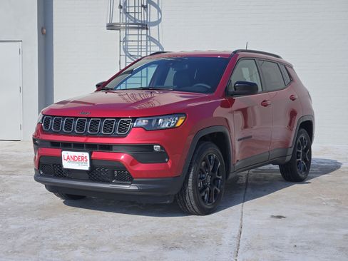 New 2026 Jeep Compass Latitude w/ Quick Order Package 29K AWD/4WD image 2