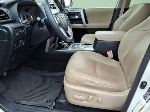 Used 2023 Toyota 4Runner Limited AWD/4WD image 20